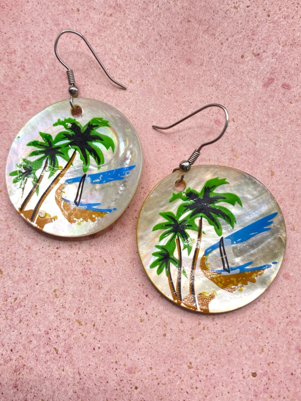Vintage Shell Beach Palm Tree Mother Of Pearl Dangle Earrings